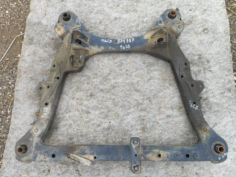 Front suspension beam TOYOTA VENZA 09-16 2013