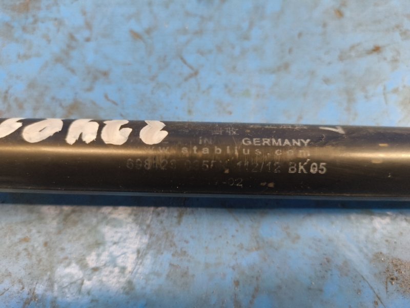 Hood shock absorber BMW 6 SERIES (F13) 12-18 2013 Right