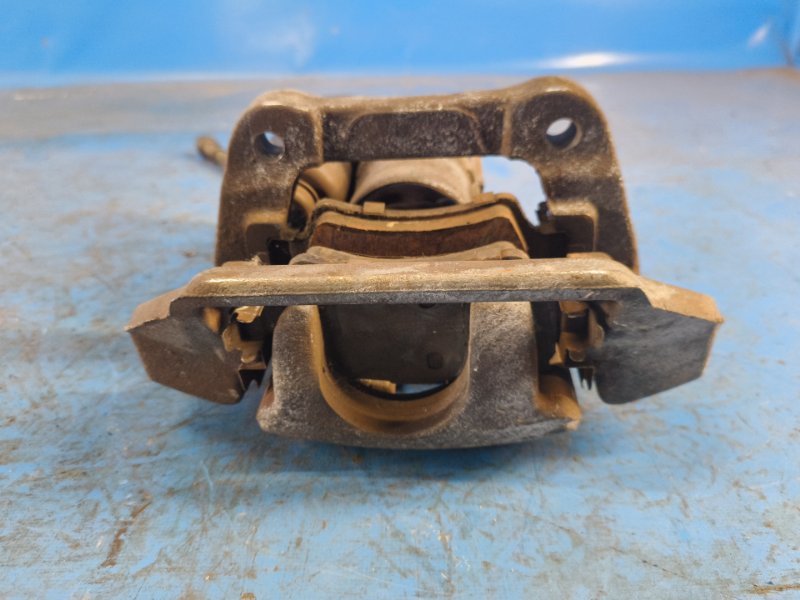 Brake caliper VOLVO XC70 07-16 Rear Right