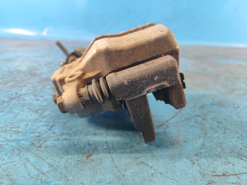 Brake caliper LEXUS HS250H (ANF10) 09-12 2009 Rear Right