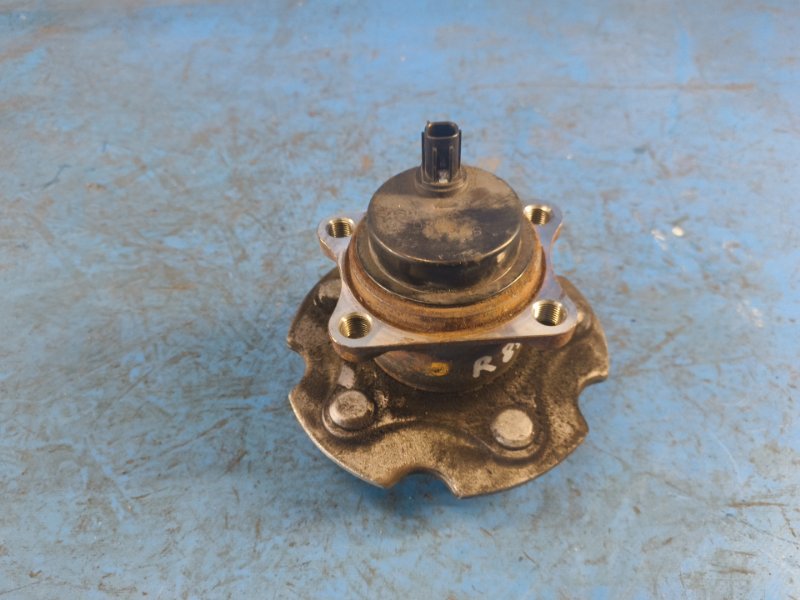 Hub LEXUS HS250H (ANF10) 09-12 2009 Rear Right