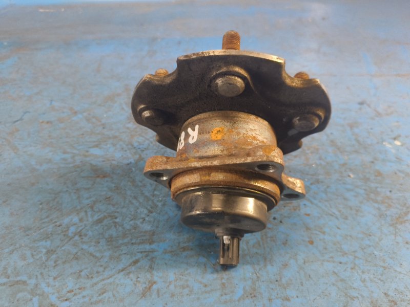 Hub LEXUS HS250H (ANF10) 09-12 2009 Rear Right