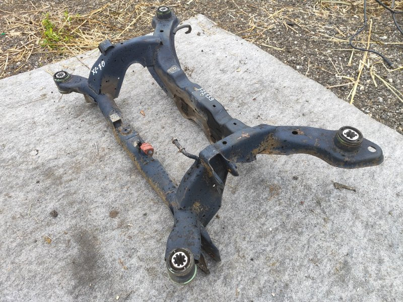 Rear suspension beam VOLVO XC70 07-16