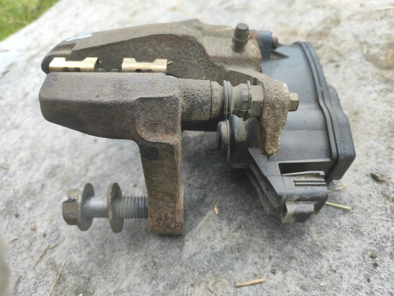 Brake caliper FORD EXPEDITION 17- 2018 Rear Right