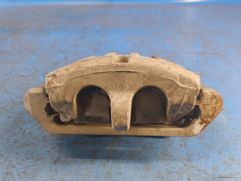Brake caliper FORD MUSTANG 15- 2015- Front Left