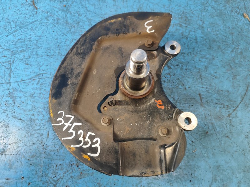 Swivel fist FORD MUSTANG 15- 2015- Left