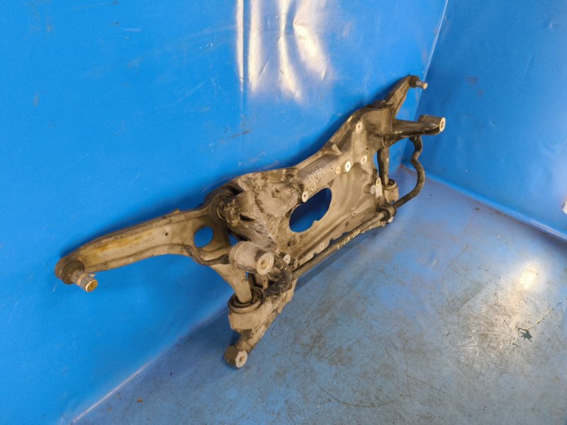 Front suspension beam LAND ROVER EVOQUE 19- 2020