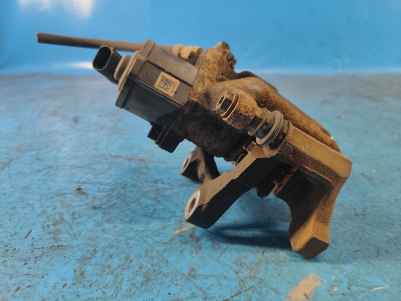 Brake caliper VOLKSWAGEN TIGUAN 08-17 2012 Rear Left