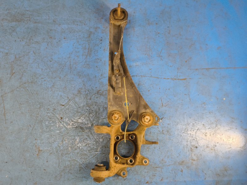 Trunnion LEXUS CT200 11-17 2012 Right