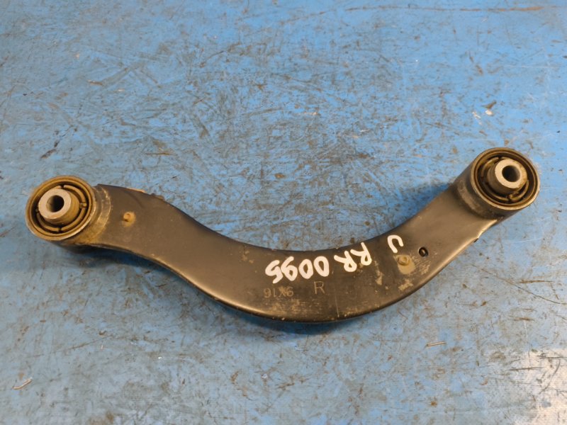 Rear suspension upper transverse arm SUZUKI KIZASHI 09-14 2010 Right