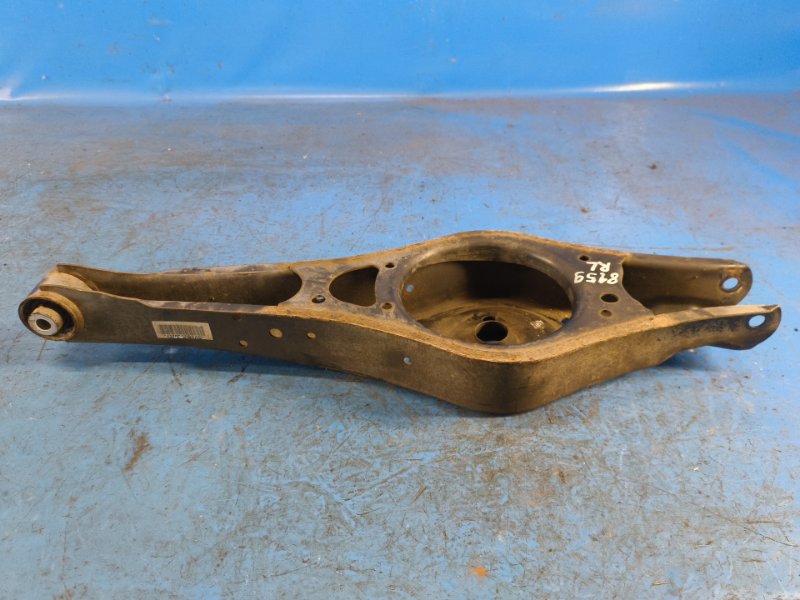 Rear suspension wishbone VOLKSWAGEN TIGUAN 08-17 2012 Left