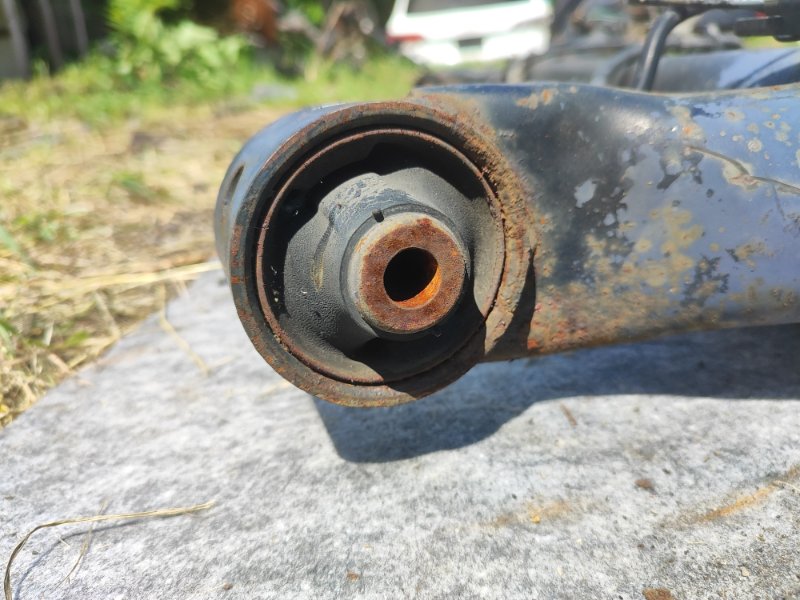 Rear suspension beam TOYOTA PRIUS - 30 09-17 2009-2017