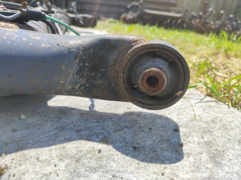 Rear suspension beam TOYOTA PRIUS - 30 09-17 2009-2017