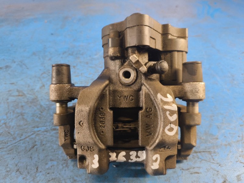 Brake caliper VOLKSWAGEN TIGUAN 16-23 2018 Rear Left