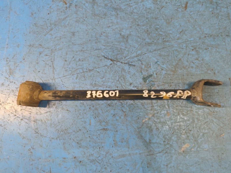 Rear suspension wishbone TOYOTA VENZA 09-16 2013 Right