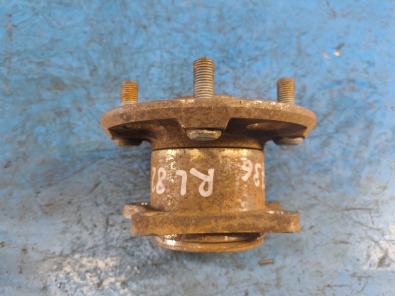 Hub TOYOTA VENZA 09-16 2013 Rear Left
