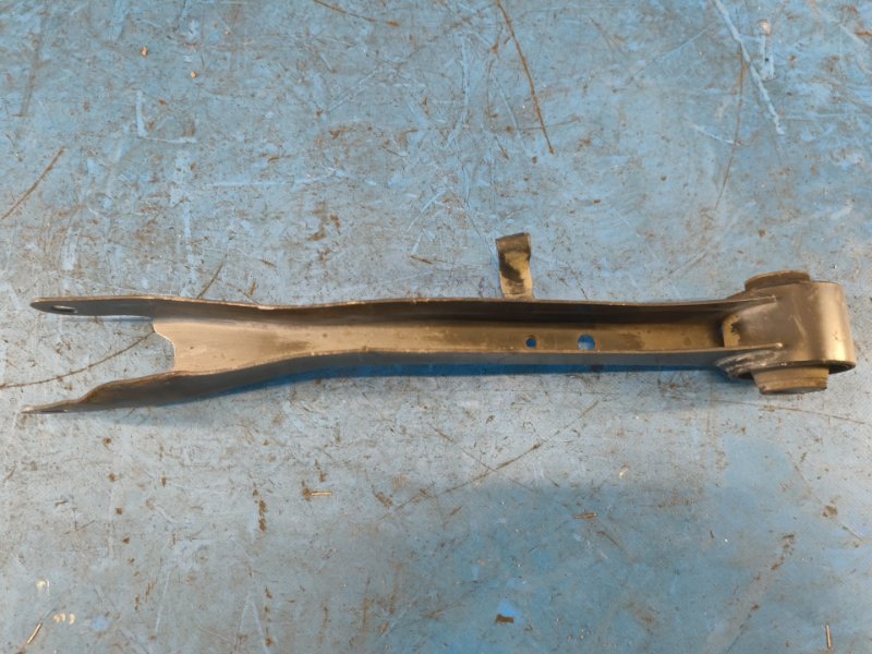 Rear longitudinal suspension arm SUBARU OUTBACK 09-14 BR 2010 Right