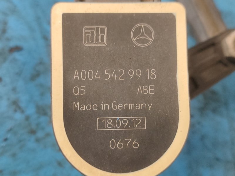 Body position sensor MERCEDES GL-CLASS X166 12-16 2012 Rear Right