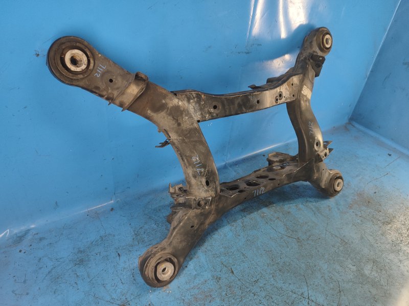 Rear suspension beam MERCEDES GL-CLASS X166 12-16 2012