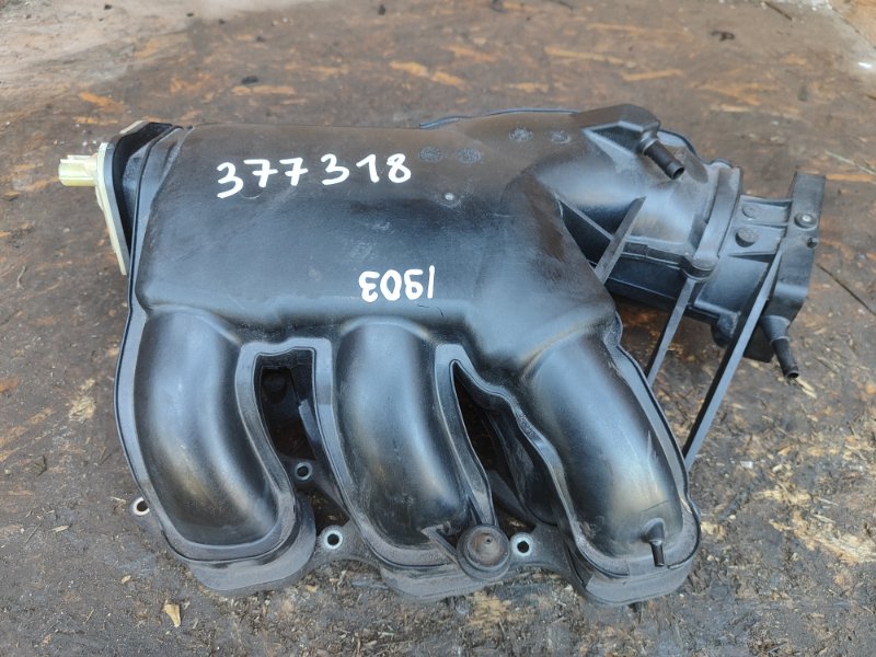 Intake manifold TOYOTA AVALON 05-12 2010