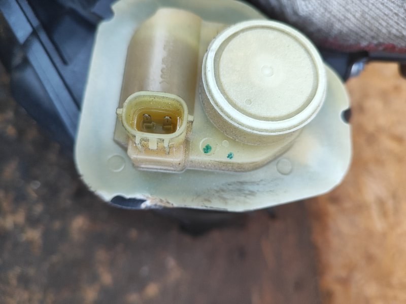 Intake manifold TOYOTA AVALON 05-12 2010