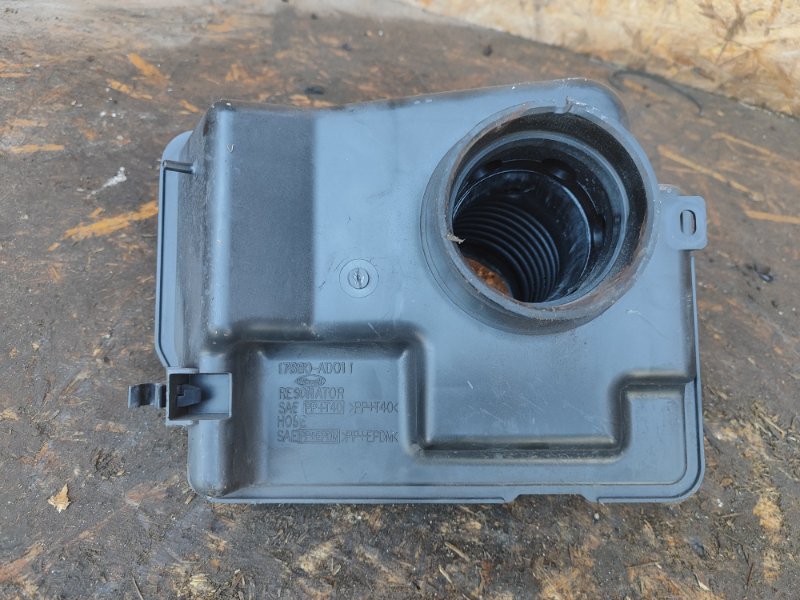 Air filter resonator TOYOTA AVALON 05-12 2010