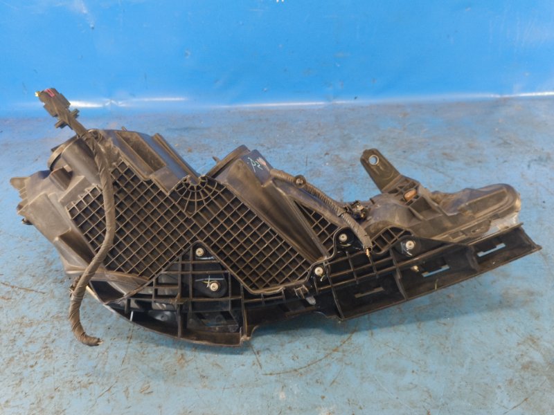 Headlight CHRYSLER PACIFICA 16-20 2017 Left