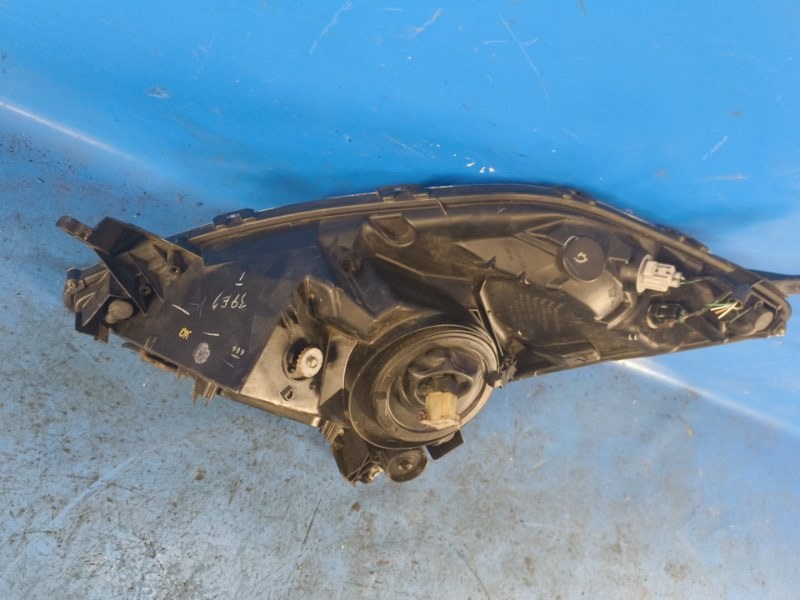 Headlight TOYOTA PRIUS - 20 03-11 2003-2011 Right