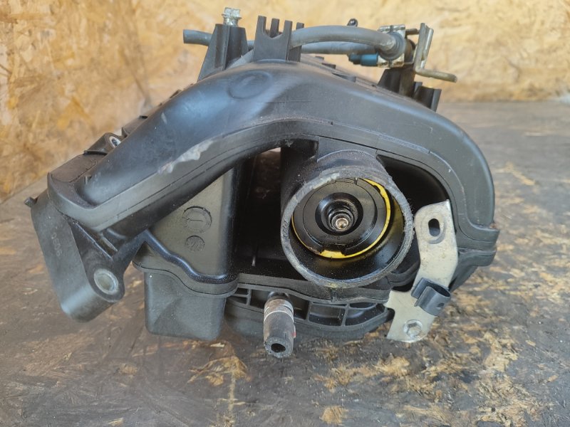 Intake manifold SUZUKI GRAND VITARA 05-15 2013