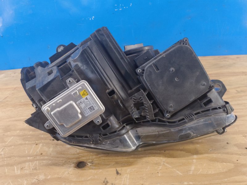 Headlight MERCEDES C-CLASS W204 07-14 2007-2014 Left