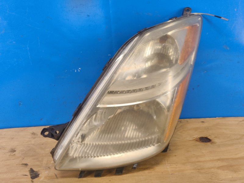Headlight TOYOTA PRIUS - 20 03-11 2003-2011 Left