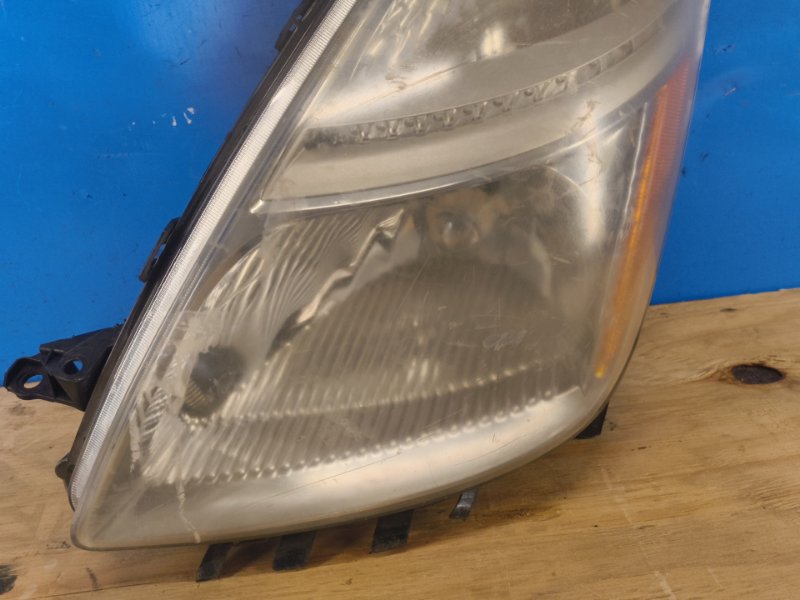 Headlight TOYOTA PRIUS - 20 03-11 2003-2011 Left