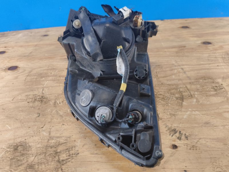 Headlight TOYOTA PRIUS - 20 03-11 2008 Left