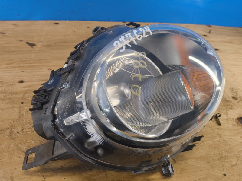 Headlight MINI COOPER S CLUBMAN R55 05-14 2008 Right