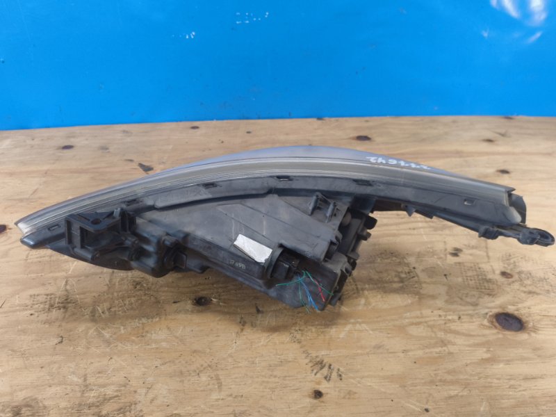 Headlight HYUNDAI ACCENT RB 10- 2010- Right
