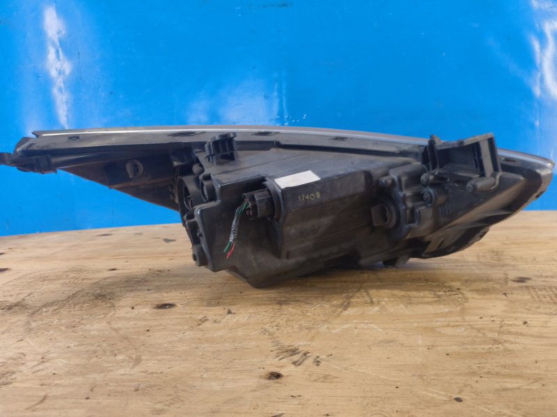 Headlight HYUNDAI ACCENT RB 10- 2010- Left