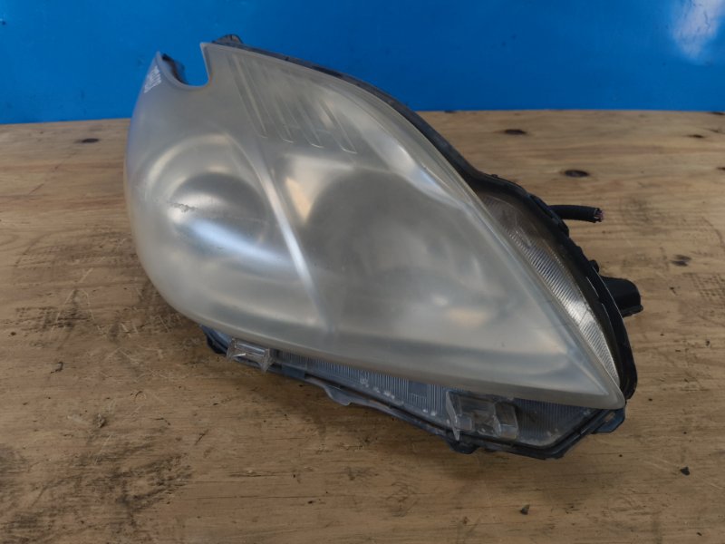 Headlight TOYOTA PRIUS - 30 09-17 2009-2017 Right