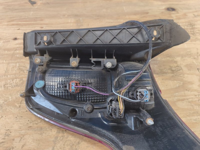 Outdoor lantern FORD EXPLORER 10-20 2012 Left