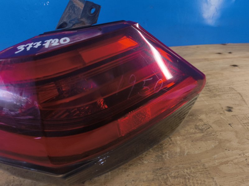 Outdoor lantern NISSAN X-TRAIL/ROGUE T32 13-20 2017 Right