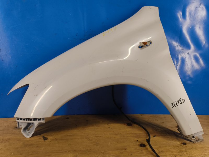 Front wing MITSUBISHI ASX / OUTLANDER SPORT 10-21 2011 Left