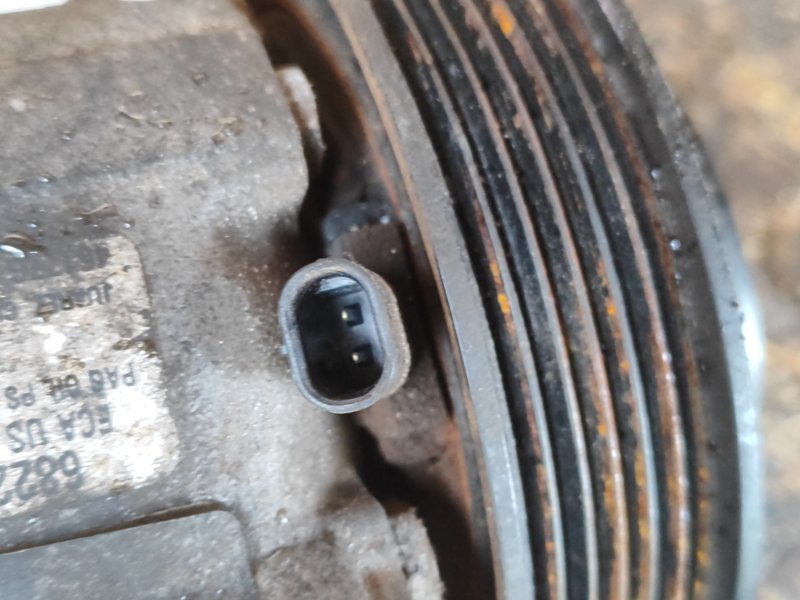 Air conditioning compressor CHRYSLER PACIFICA 16-20 2017