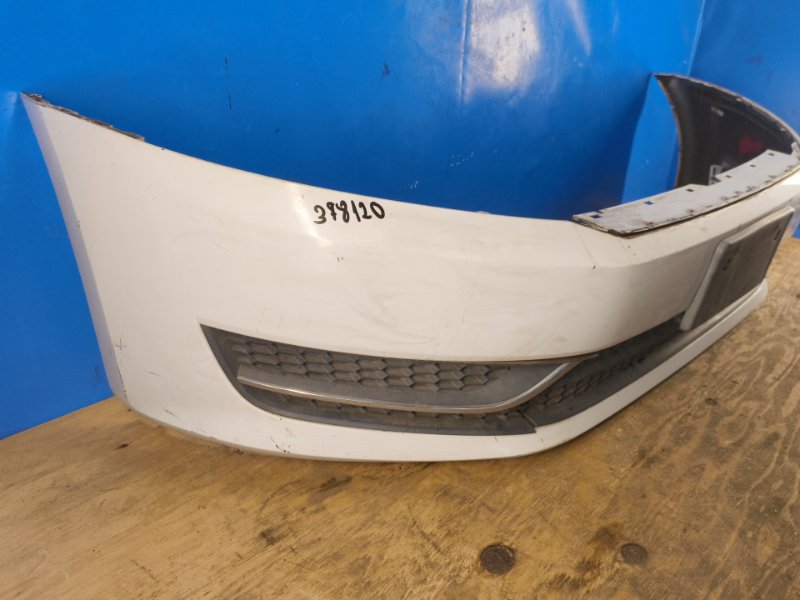Front bumper VOLKSWAGEN Passat B7 11-15 2011-2015
