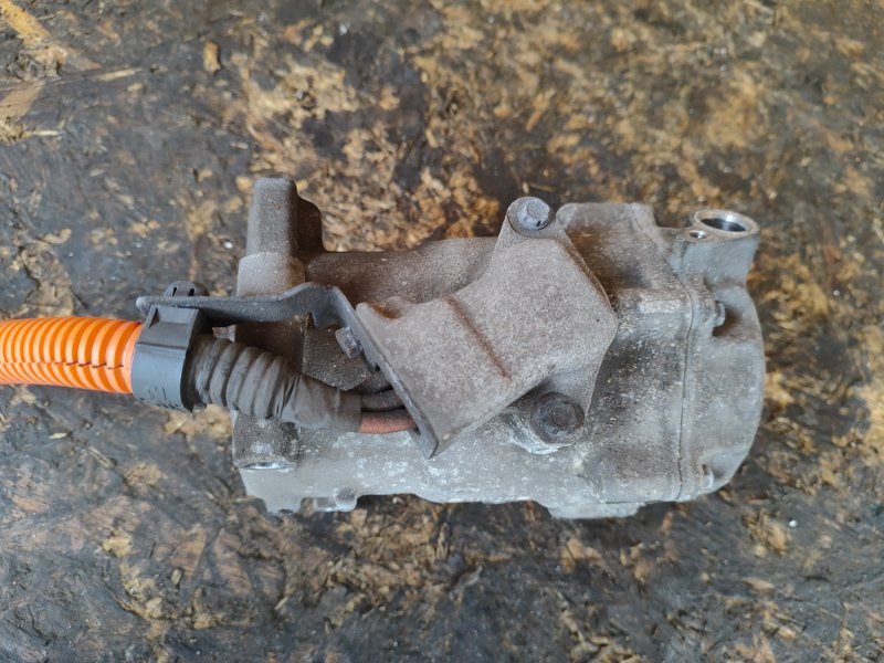 Air conditioning compressor TOYOTA PRIUS - 20 03-11 2008