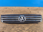 Radiator grille VOLKSWAGEN Passat B7 11-15 2011-2015