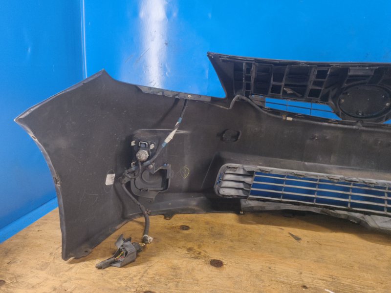Front bumper TOYOTA PRIUS - 30 09-17 2009-2017
