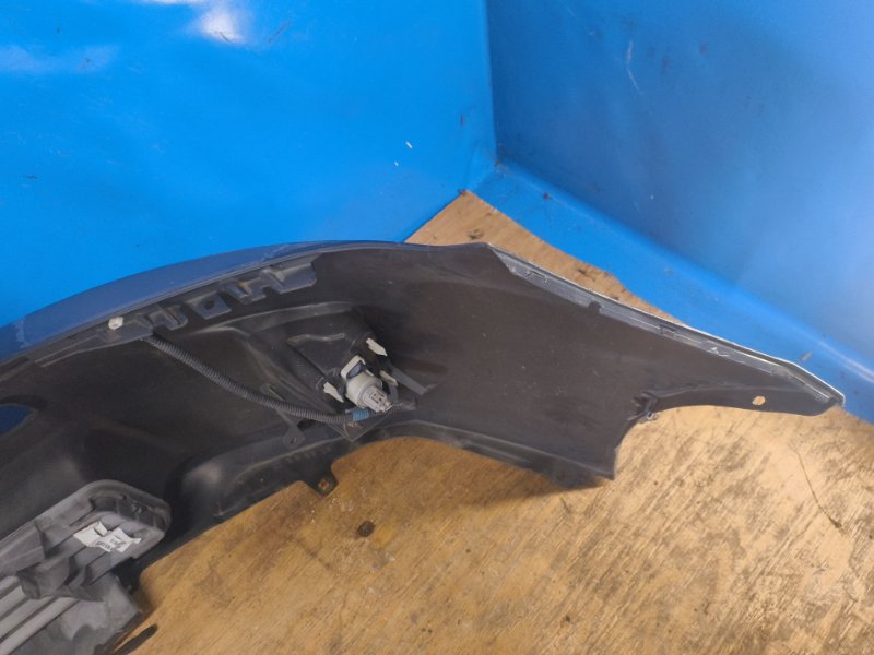 Front bumper TOYOTA PRIUS - 30 09-17 2009-2017