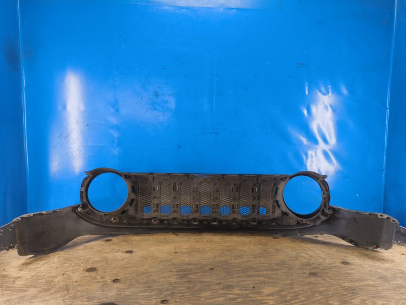 Front bumper JEEP RENEGADE (BU) 14- 2017