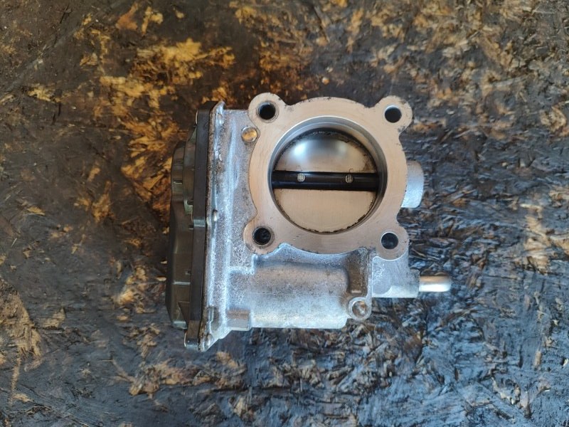 Throttle valve TOYOTA CAMRY 50 12-15 2014