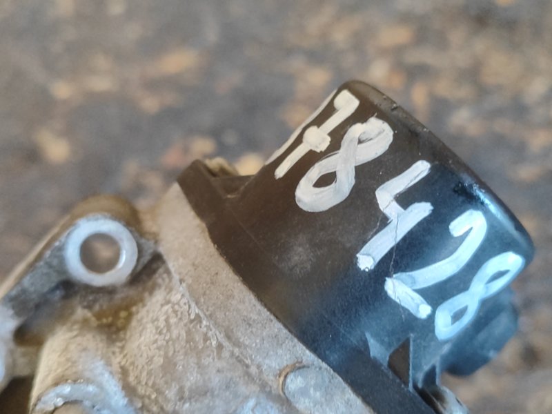 EGR valve TOYOTA CAMRY 50 12-15 2014