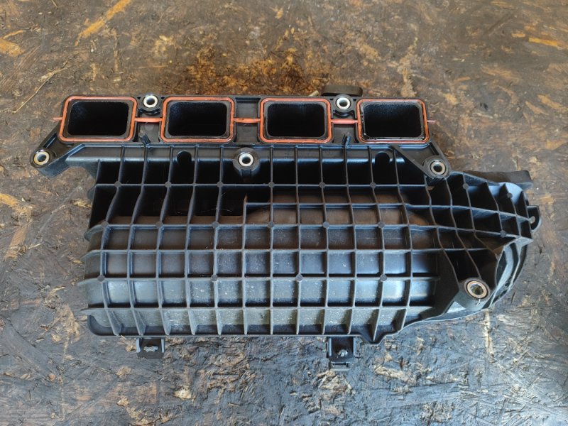 Intake manifold TOYOTA CAMRY 50 12-15 2014